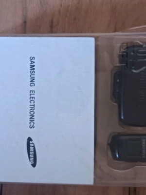 Samsung handsfree slightly used