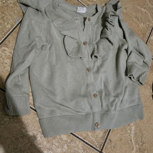 Zara and H&M girls' clothing pack like new