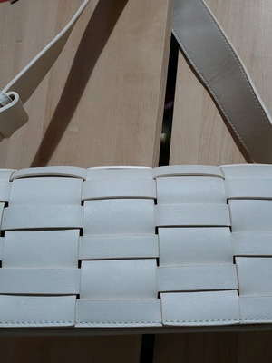 Pieces shoulder bag beige cream like new