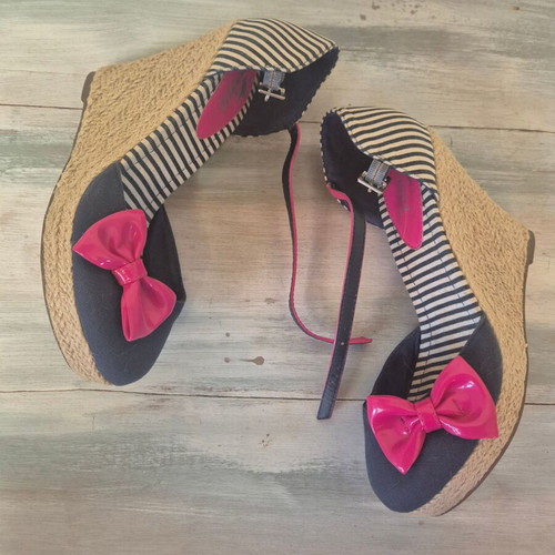 Modiva espadrilles blue with fuchsia bow size 40 like new