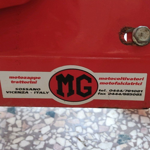 Italian tiller with Honda 5hp motor like new