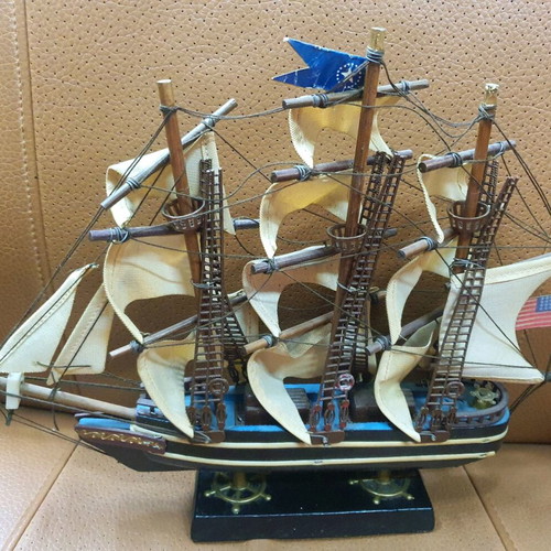 Vintage Cutty Sark 1869 ship model used, plastic
