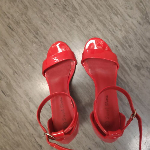 Patent leather high-heeled sandals red like new, size 37