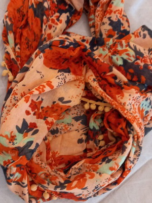 S.Oliver scarf like new, cotton, red multicolor