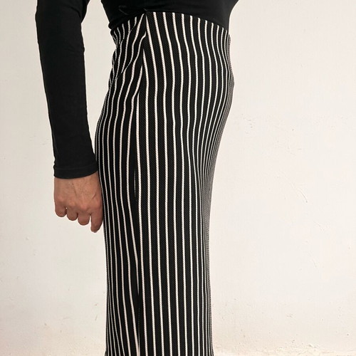 Anel striped skirt medium used, black and white