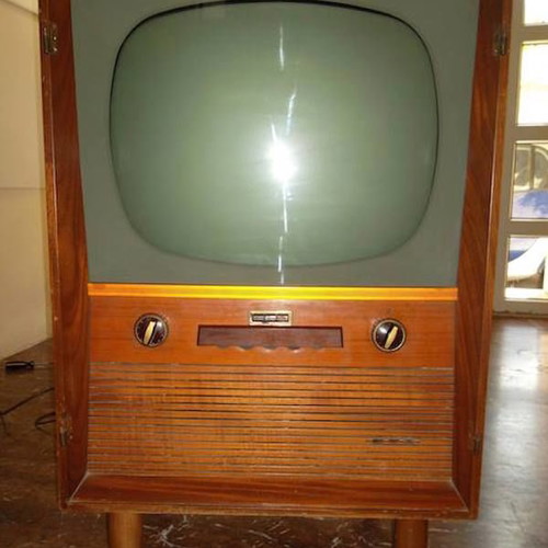 DUX TV του 1955 μεταχειρισμένη ασπρόμαυρη τηλεόραση