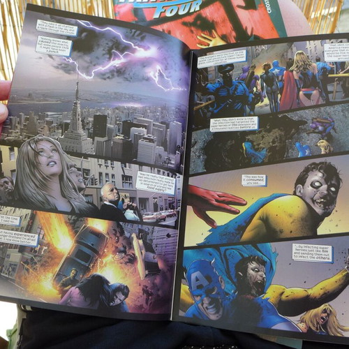 Ultimate Fantastic Four : 21-22-23 (2004) 1st appearance of the Marvel Zombies - Part 1-3