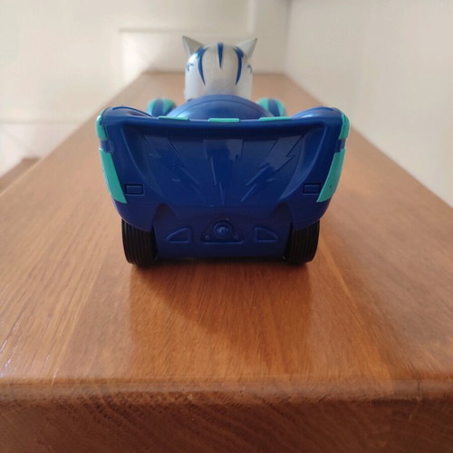 Pj Masks car and Catboy figure like new