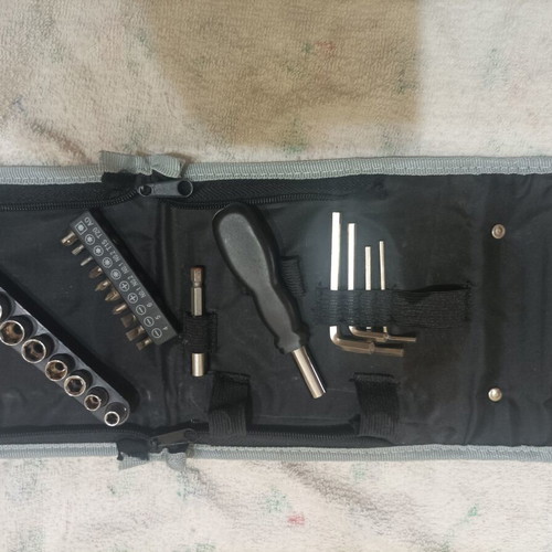Tool set like new with sockets, Allen keys, and screwdrivers in case