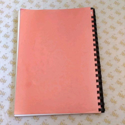 Italian book like new, 187 pages, 30x22 cm