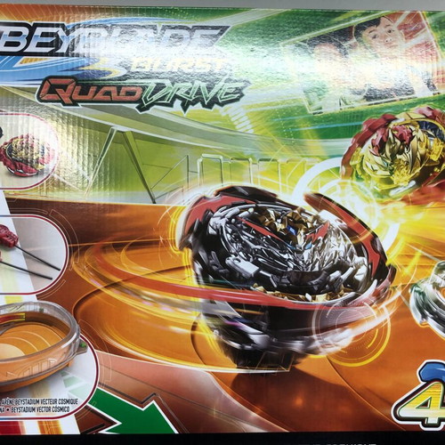 Beyblade Burst Quad Drive Cosmic Vector new with two figures and launchers