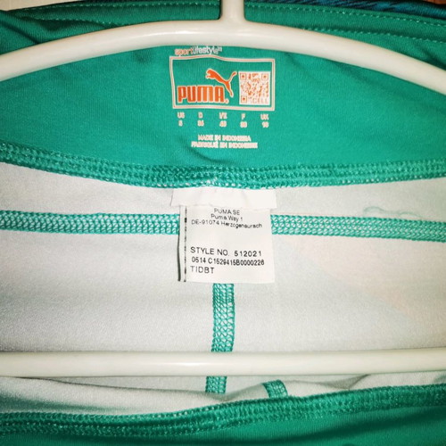 Puma dry cell 3/4 leggings used, size small, green