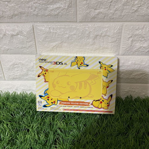 Nintendo 3DS XL Pikachu Edition console