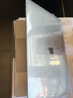 Apple MacBook 16-inch 2019 Intel Core i7 16GB 512GB