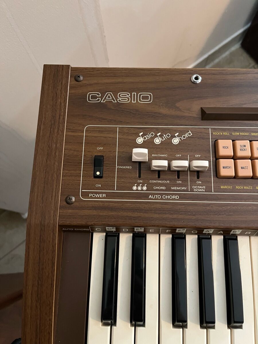 Casio CT-401 Casiotone 49-key… - € 280,00 - Vendora.cy