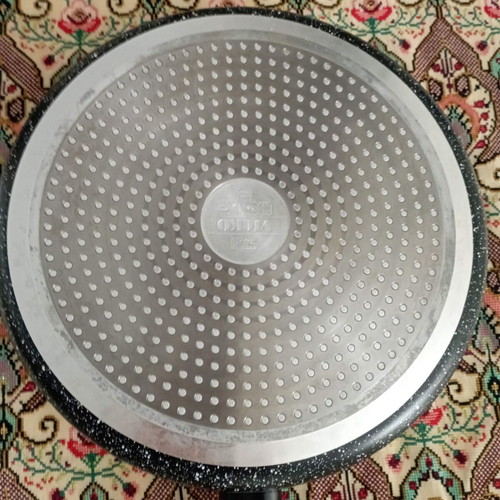 Vicko frying pan 28cm like new