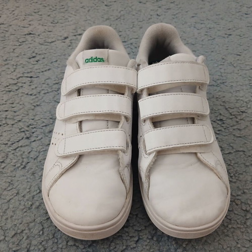 Adidas sneakers size 33, white