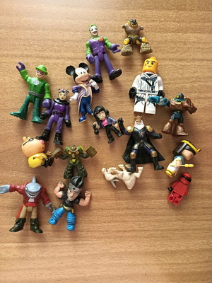 Collectible figures