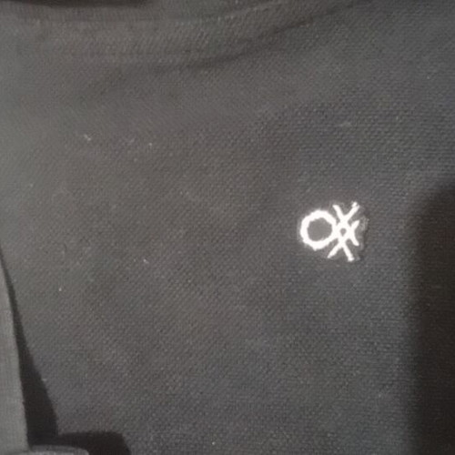 Benetton polo shirt black size 10-11 years like new