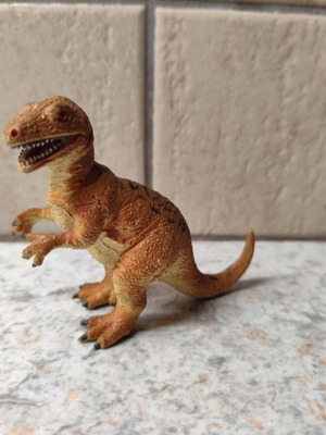 Allosaurus φιγούρα σαν καινούργιο
