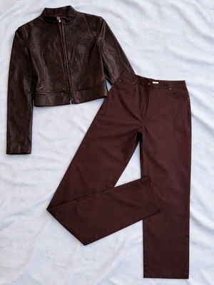 Women's set burgundy jacket and pants new