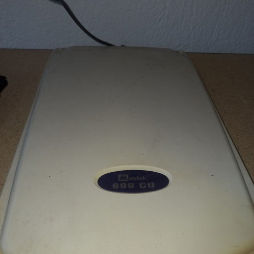 Pentium 1 desktop set used with keyboard, printer, and scanner