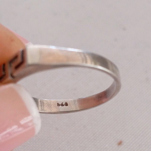 Silver 925 vintage ring in meander shape like new