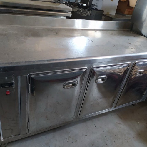 Inox kitchen fridge counter like new