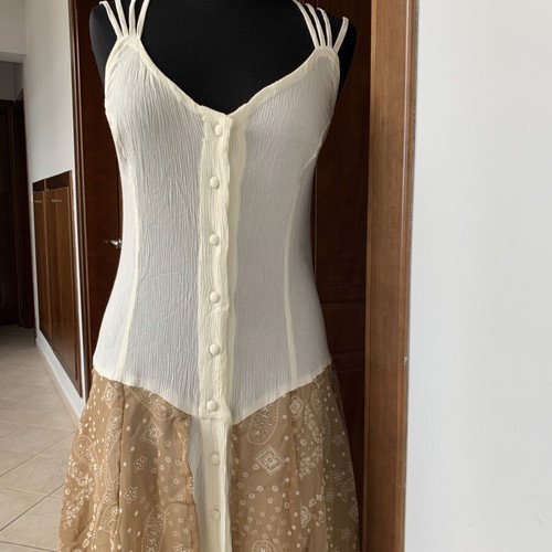 Long viscose dress ivory with buttons new, size M