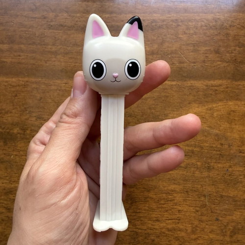PEZ dispenser Gabby’s Dollhouse Pandy Paws like new