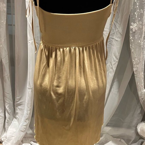 Gold dress like new, one size