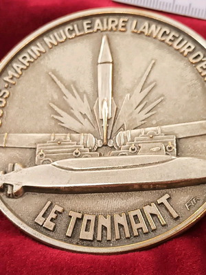 Le Tonnant French nuclear submarine medal used
