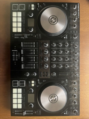 Traktor Kontrol S4 MK3 DJ controller σαν καινούργιο