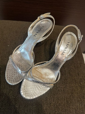 Haralas women's silver sandals used with snake pattern, size 36.5