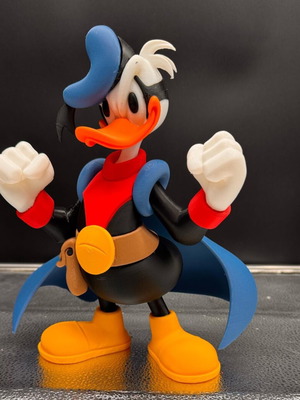 The Duck Avenger Phantom Duck figure like new, 24 cm