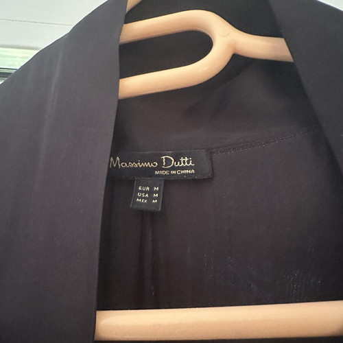 Massimo Dutti black dress with slit like new, size Medium