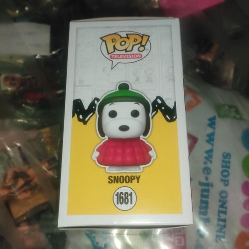 Funko Pop Television Peanuts Snoopy #1681 Specialty Series Exclusive new