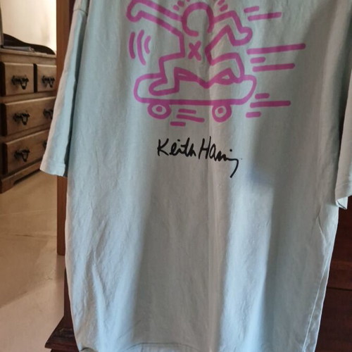 H&M Keith Harris T-shirt unisex oversized like new, purple and turquoise