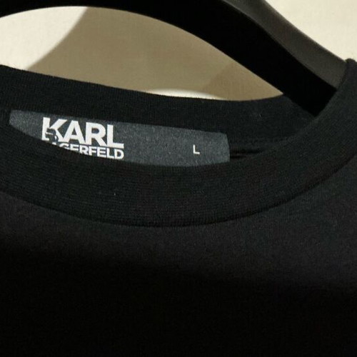 Karl Lagerfeld T-shirt black like new, size Large