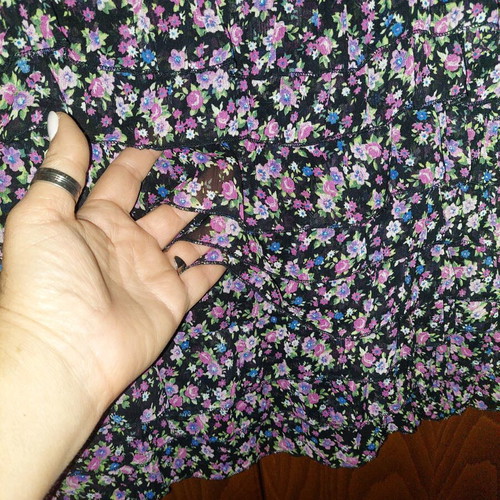 Kontatto sleeveless blouse with small ruffles like new, multicolor size M