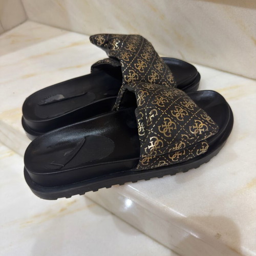 Guess sandals like new, size 40, black and gold