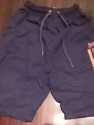Kids shorts like new, size S