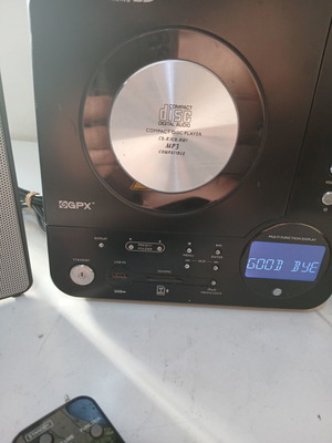 GPX sound system like new with CD, MP3, tuner, aux, USB, SD