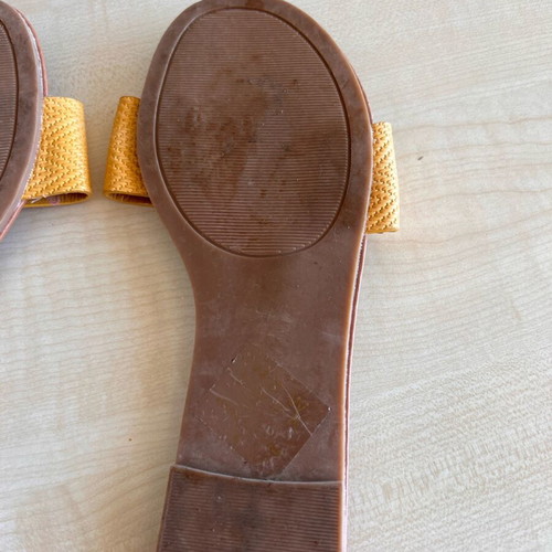 Sandals like new yellow strap with gold buckle size 38