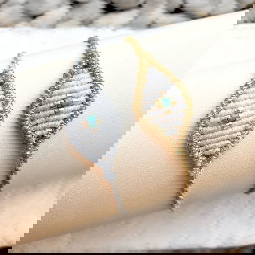 Βραχιόλι μάτι χρυσό και λευκό μακραμέ με σταυρό από χάντρες miyuki νέο