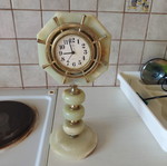Table clock with light green onyx