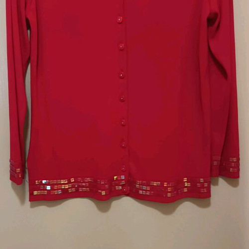 Long sleeve cardigan and short sleeve blouse red with details