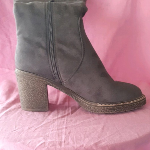 Women's boots like new, grey fabric imitation suede, size 38