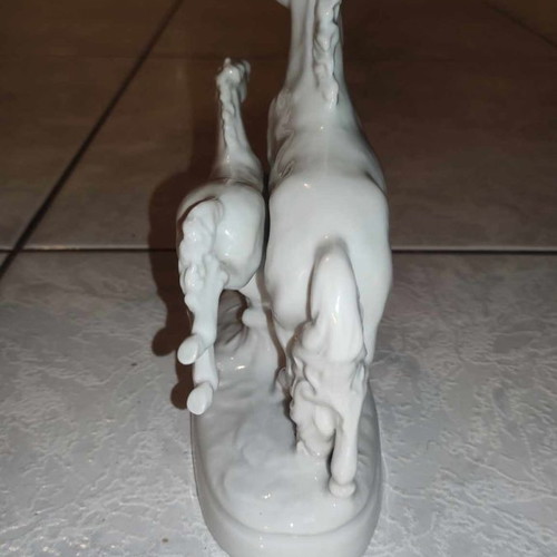 Porcelain horses used, German made