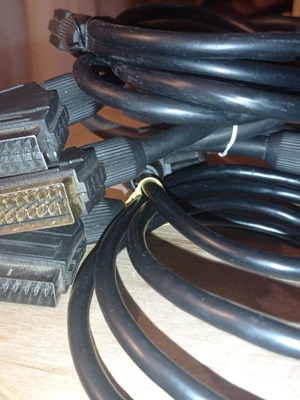 Scart cables pack of 3, 2 silver and 1 gold